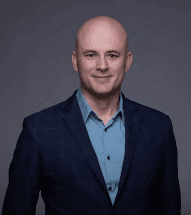 Portrait of the client giving the testimonial