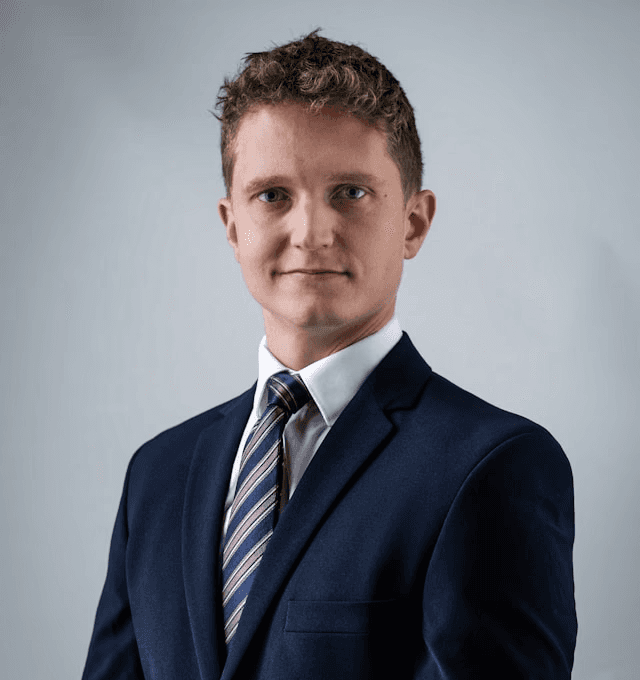 Portrait of the client giving the testimonial